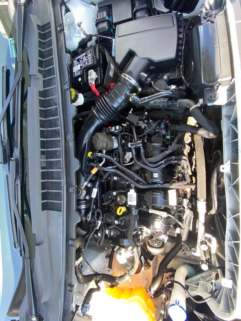 Certified 2021 Ford Edge SE FWD image 32