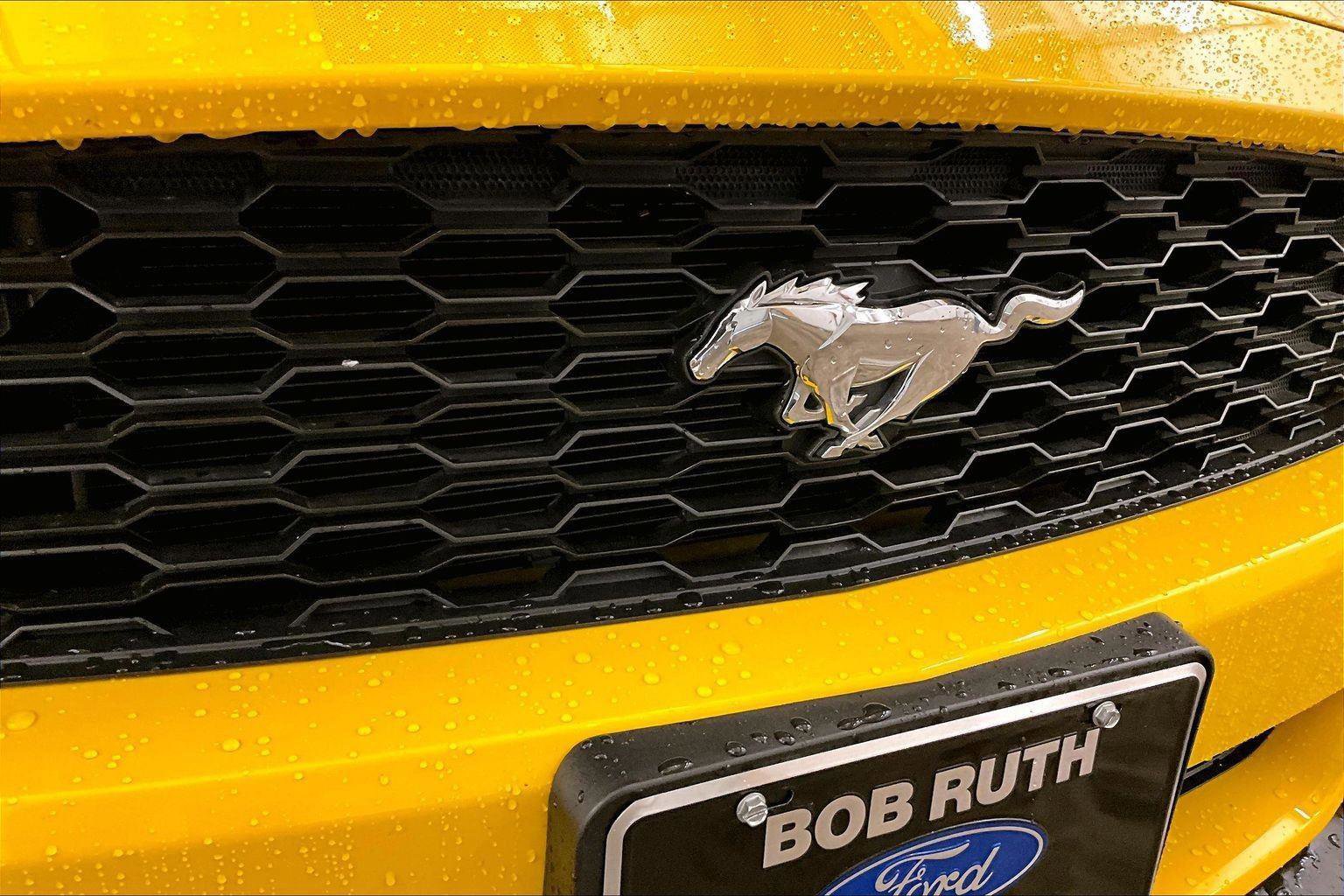 Certified 2017 Ford Mustang Convertible w/ Equipment Group 051A image 29