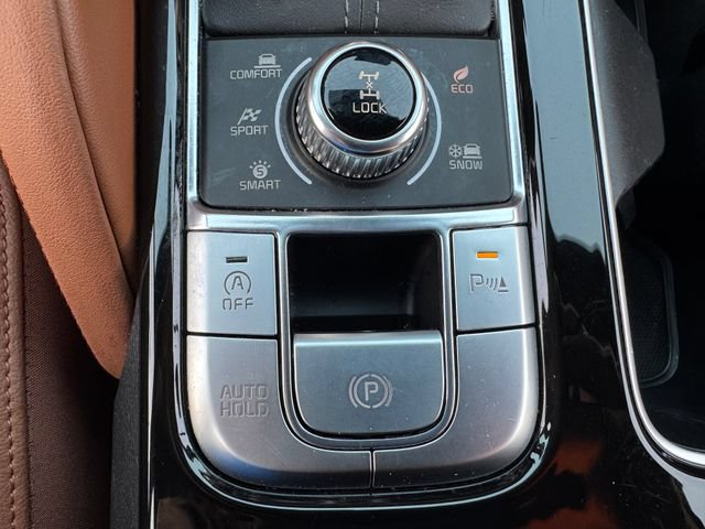 Used 2025 Kia Telluride AWD image 29