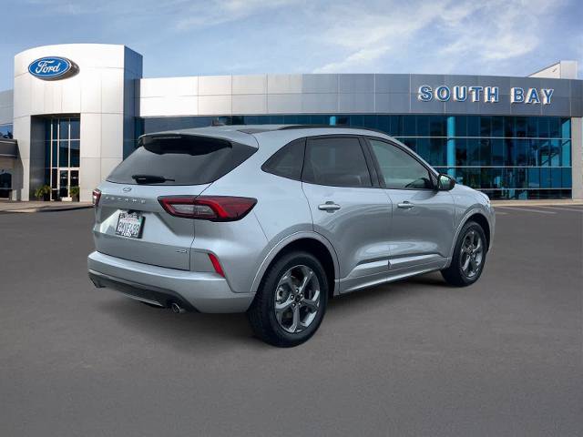 Certified 2024 Ford Escape ST-Line w/ Equipment Group 301A FWD image 5