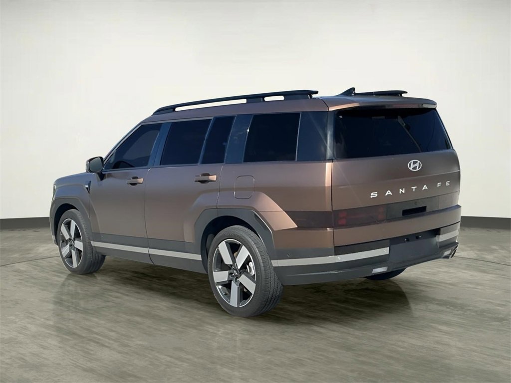 Used 2024 Hyundai Santa Fe Limited image 4