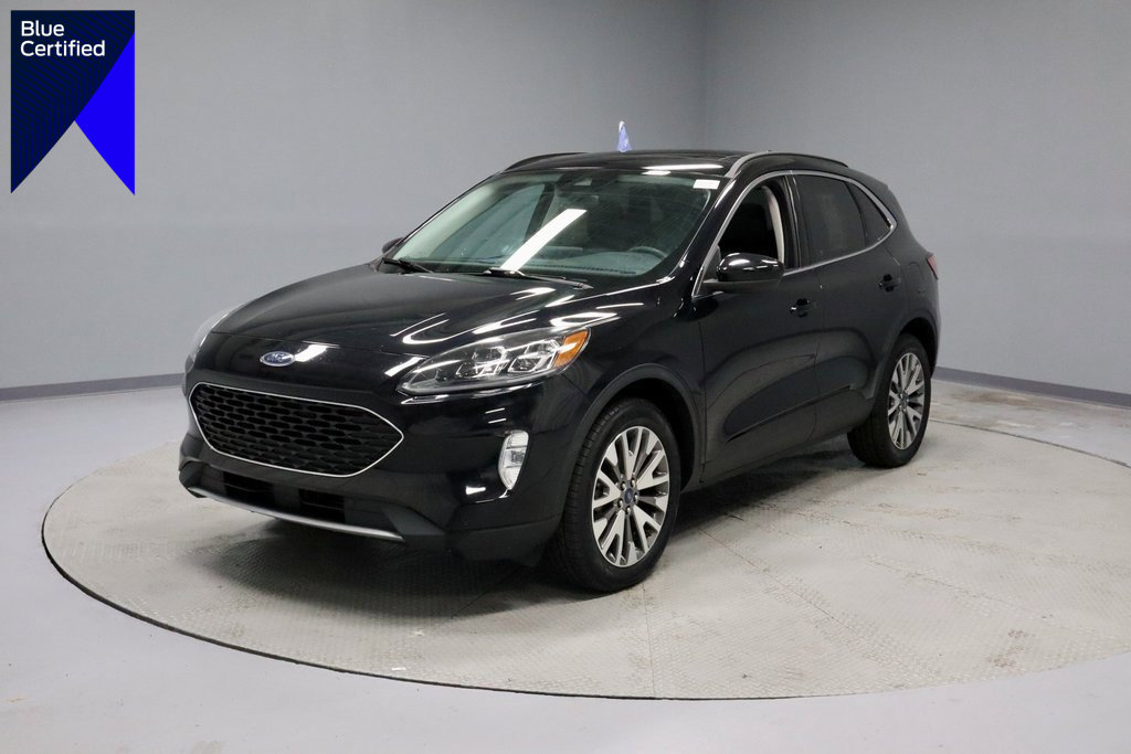 Certified 2022 Ford Escape Titanium w/ Class II Trailer Tow Package image 1