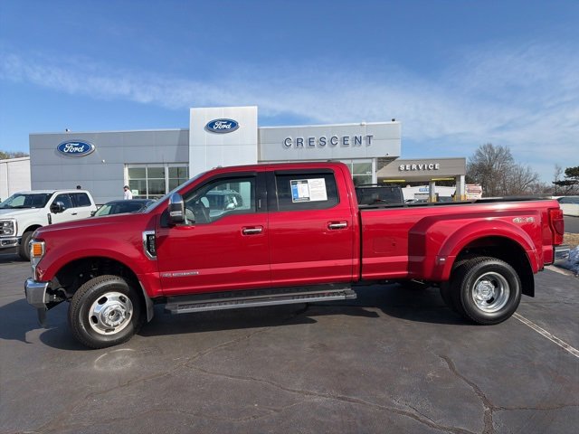 Certified 2021 Ford F350 Lariat w/ Chrome Package image 3