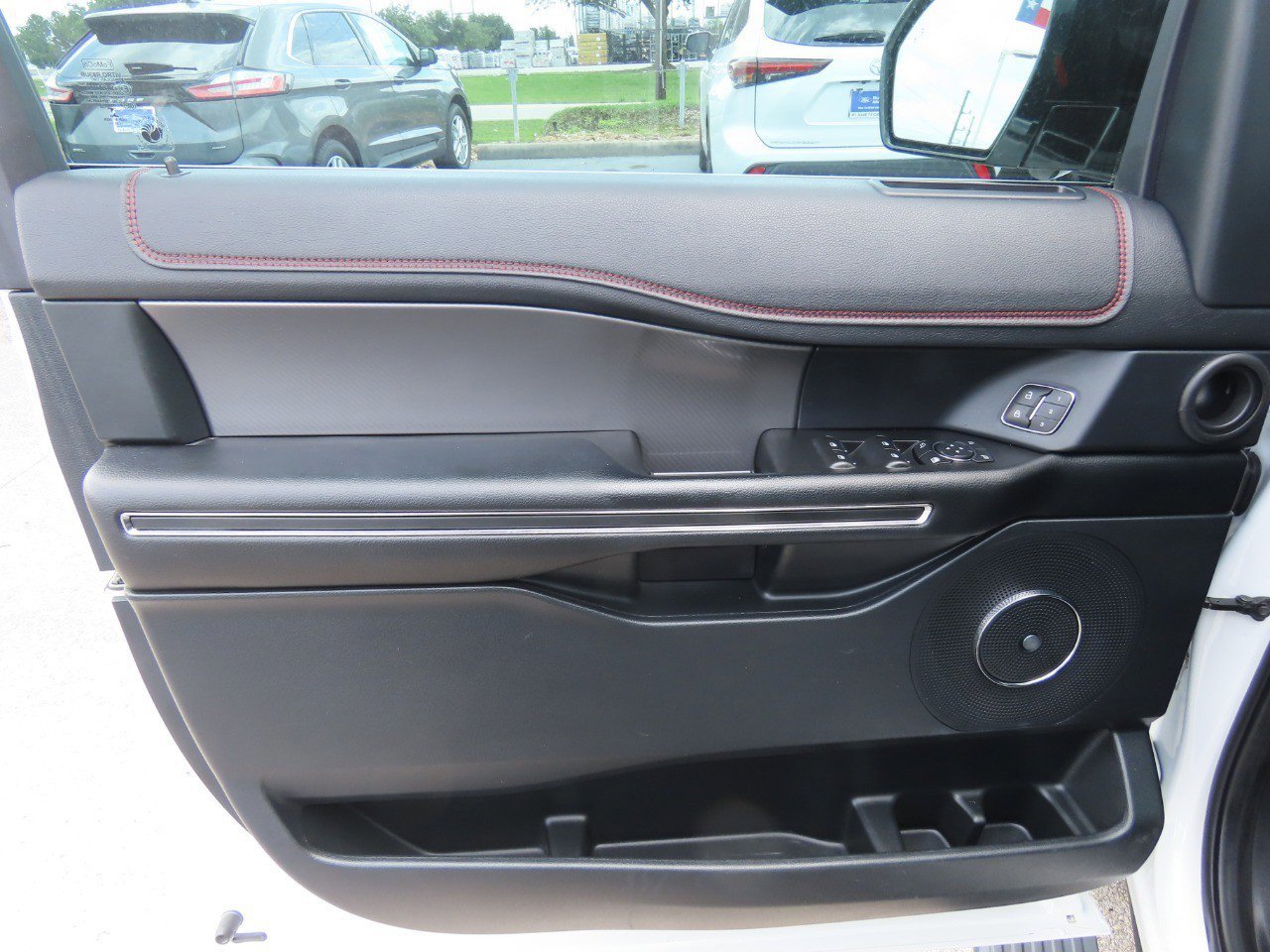 Certified 2021 Ford Expedition Limited RWD image 24