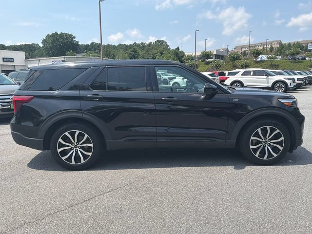 Certified 2022 Ford Explorer ST-Line RWD image 8