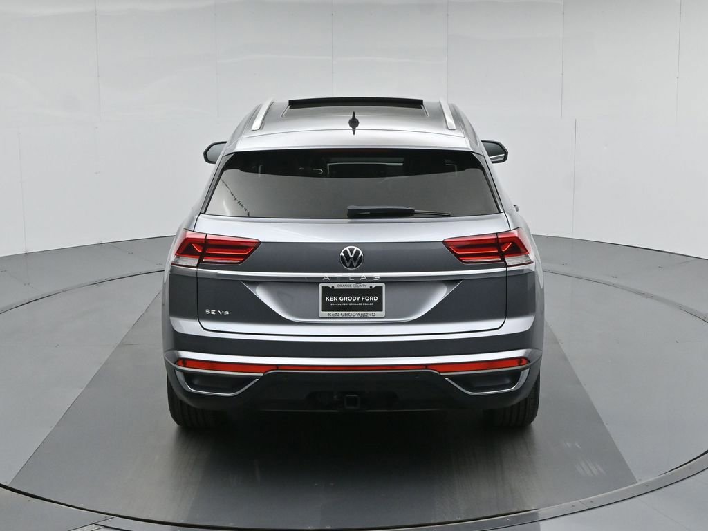 Used 2023 Volkswagen Atlas Cross Sport SE w/ Panoramic Sunroof Package image 13