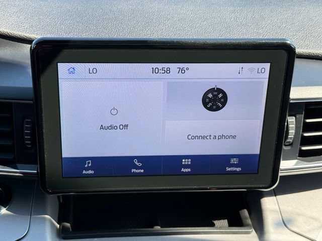Certified 2024 Ford Explorer XLT w/ Equipment Group 202A AWD/4WD image 11