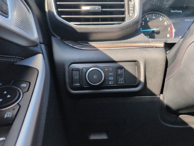 Certified 2023 Ford Explorer Limited w/ Limited Technology Package AWD/4WD image 32