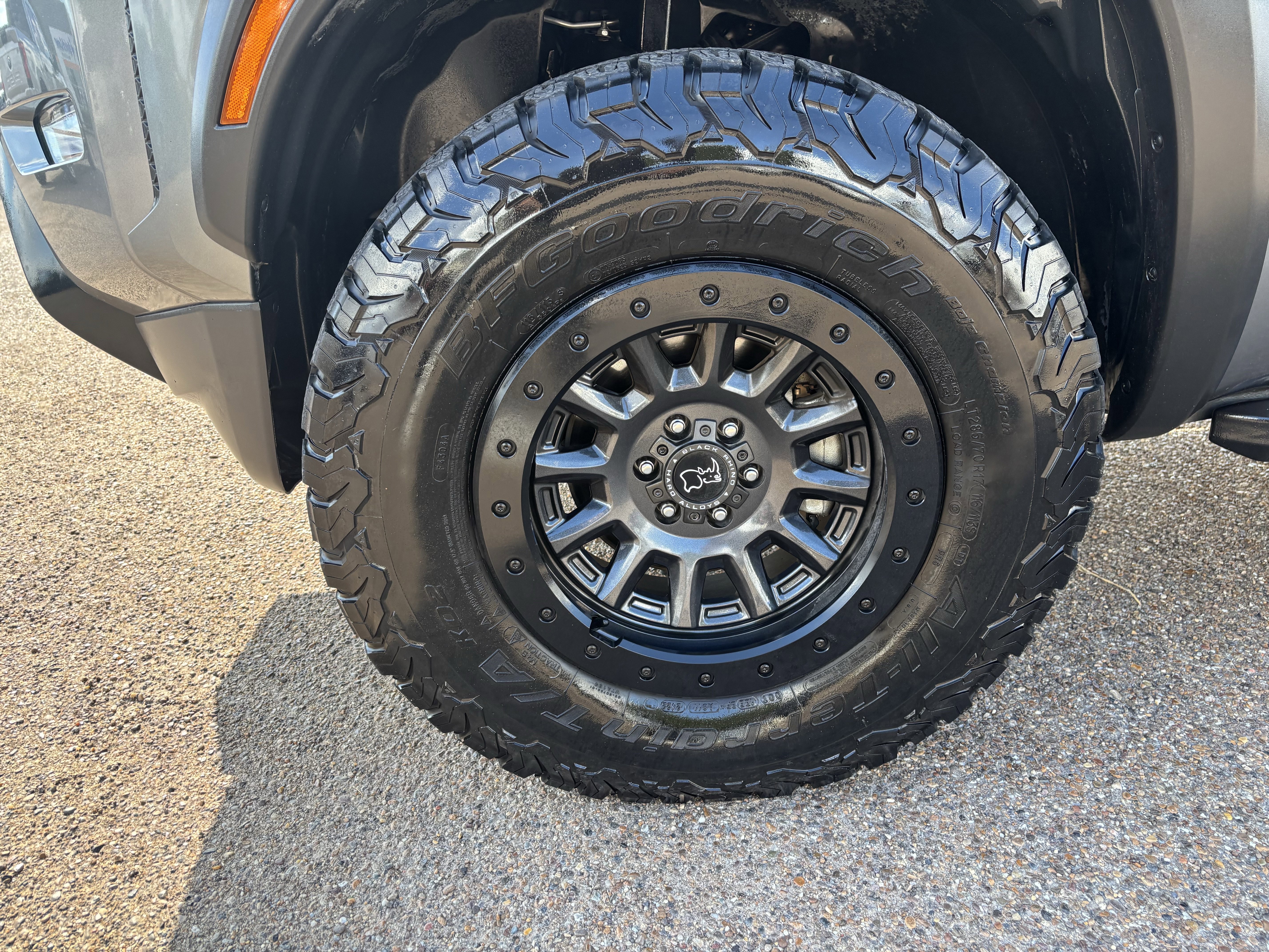 Used 2023 Nissan Frontier Pro-X w/ Pro-X Premium Package image 7