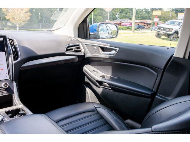 Certified 2023 Ford Edge SEL w/ Convenience Package AWD/4WD image 16