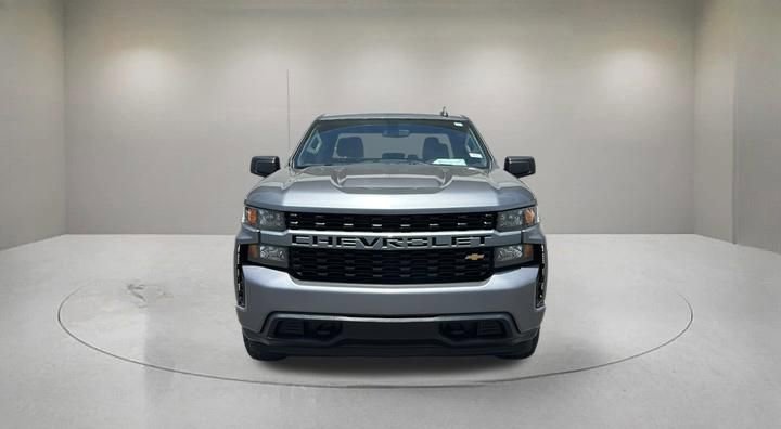 Used 2021 Chevrolet Silverado 1500 Custom RWD image 2