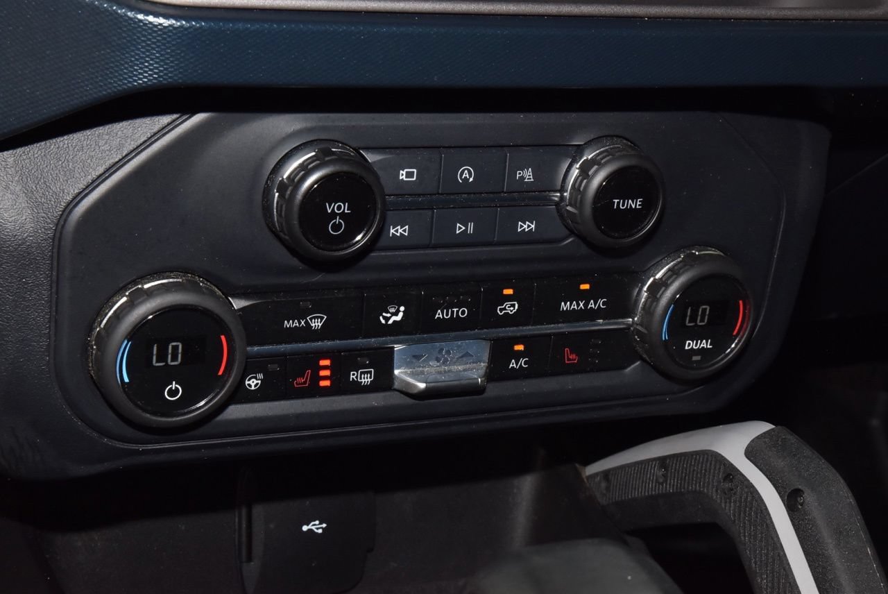 Certified 2023 Ford Bronco Outer Banks w/ Sasquatch Package AWD/4WD image 31