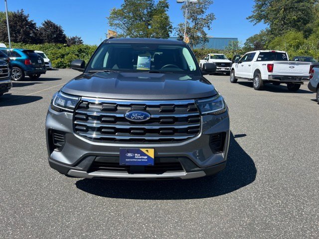 Certified 2025 Ford Explorer Active AWD/4WD image 7