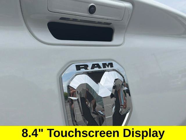 Used 2022 RAM 1500 Big Horn AWD/4WD image 38