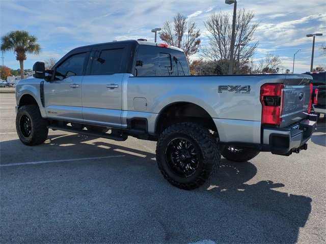 Certified 2023 Ford F250 Lariat w/ Lariat Ultimate Package image 3