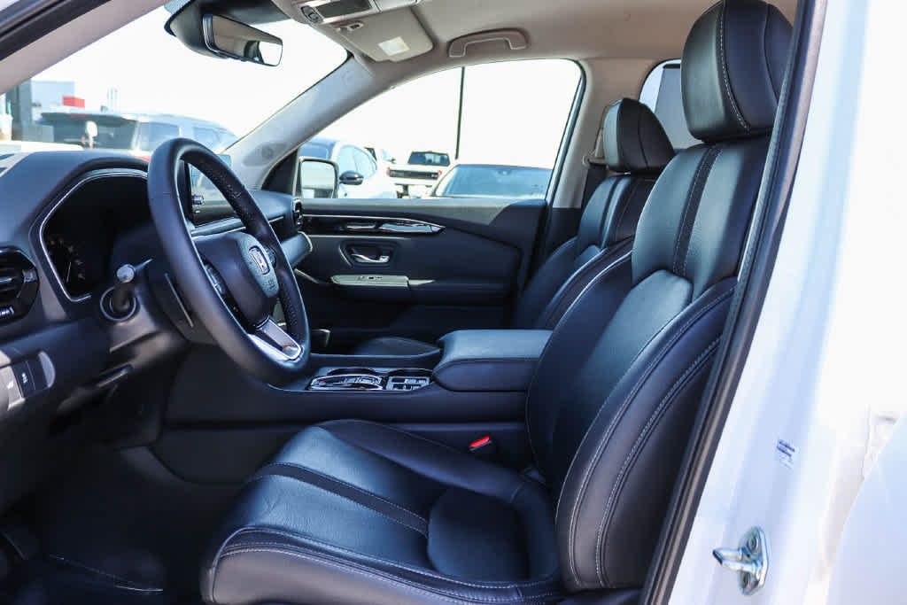 Used 2024 Honda Pilot EX-L image 17