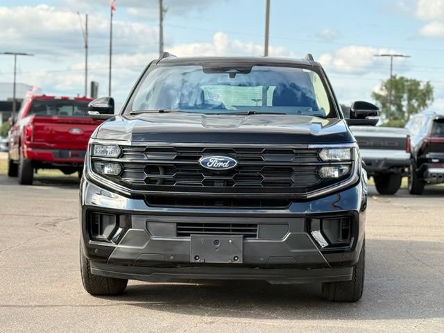Certified 2025 Ford Expedition Active AWD/4WD image 39