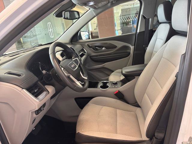 Used 2022 GMC Terrain SLE w/ Driver Convenience Package FWD image 13