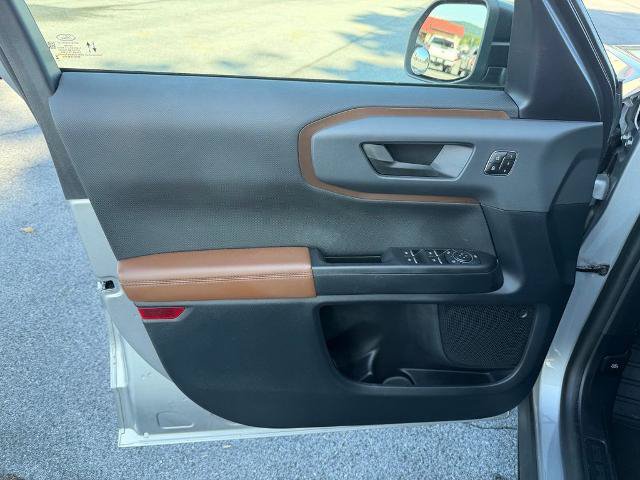 Certified 2023 Ford Bronco Sport Outer Banks AWD/4WD image 13