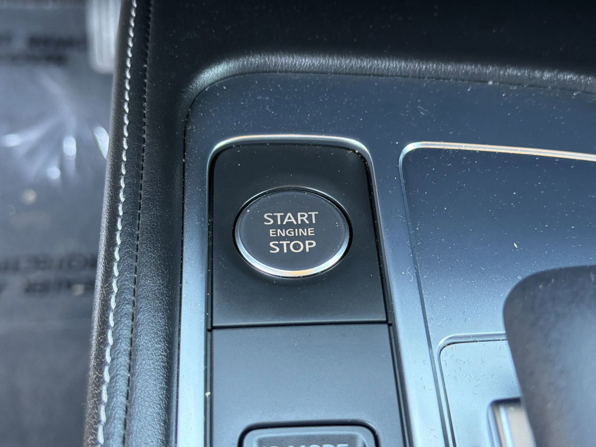 Used 2023 INFINITI QX60 Luxe w/ Cargo Package FWD image 17