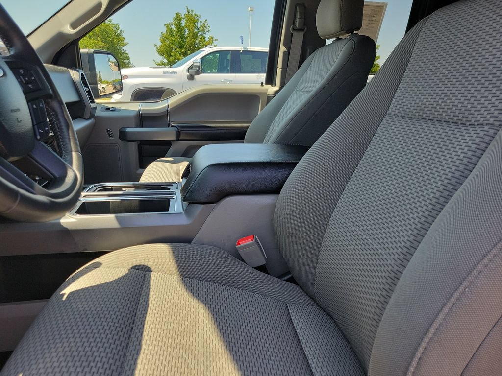Certified 2018 Ford F150 XLT w/ Equipment Group 302A Luxury AWD/4WD image 20