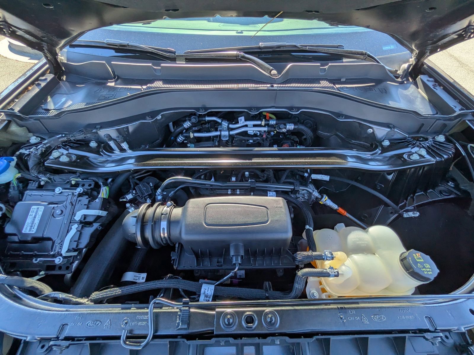 Certified 2023 Ford Explorer ST-Line w/ Class IV Trailer Tow Package image 10