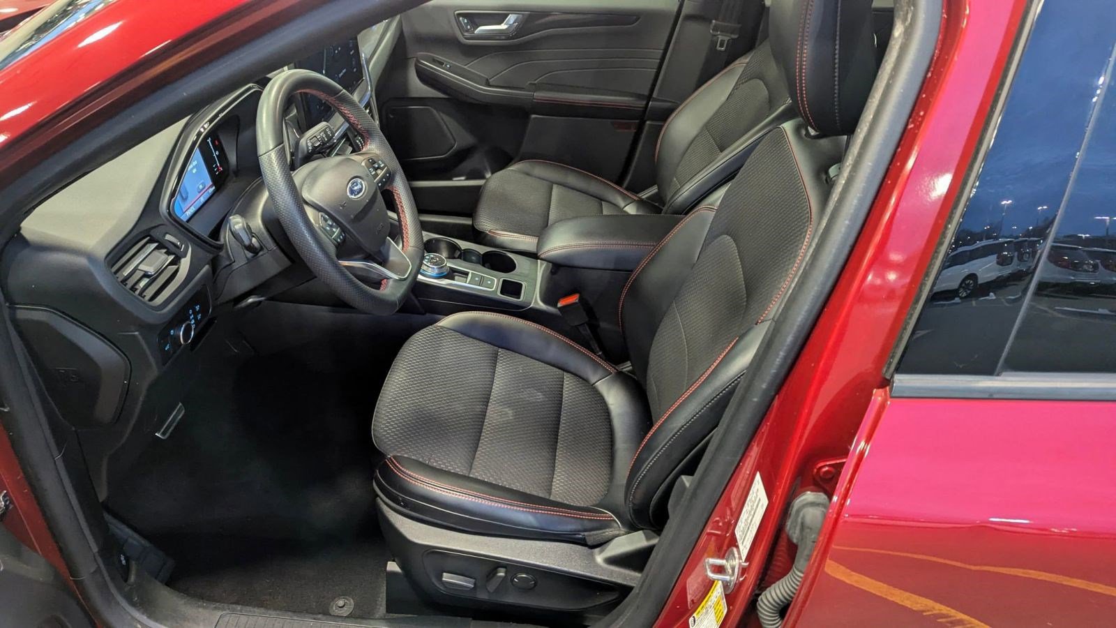 Certified 2023 Ford Escape ST-Line w/ Tech Pack #1 image 23