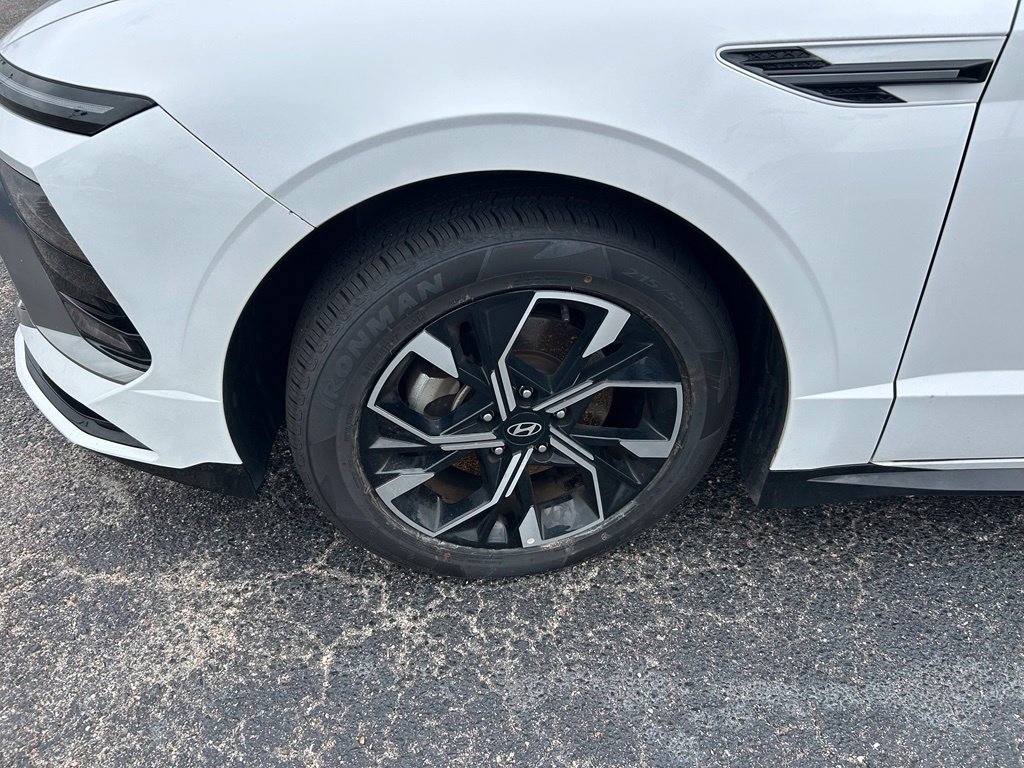 Used 2025 Hyundai Sonata SEL FWD image 5