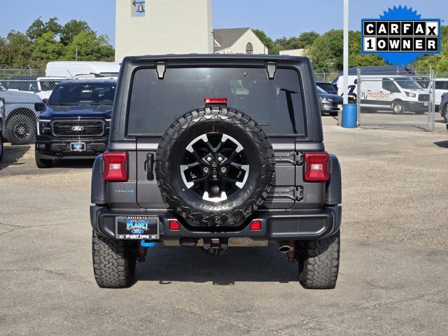 Used 2024 Jeep Wrangler Unlimited Rubicon 4xe AWD/4WD image 6