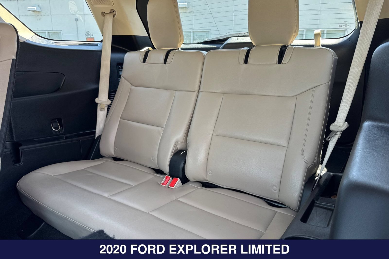 Certified 2020 Ford Explorer Limited RWD image 17