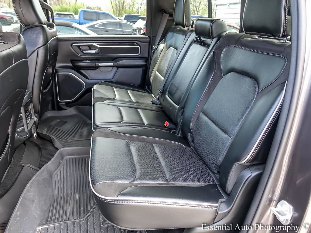Used 2023 RAM 1500 Laramie AWD/4WD image 11