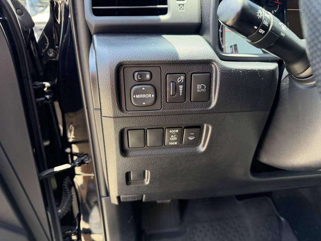 Used 2024 Toyota 4Runner SR5 Premium w/ Moonroof Package AWD/4WD image 26