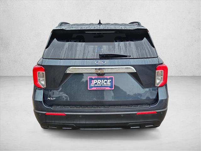 Certified 2024 Ford Explorer XLT RWD video 4