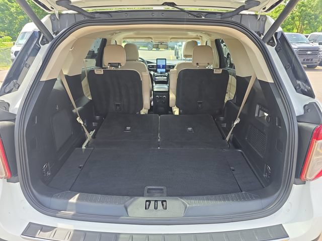 Certified 2023 Ford Explorer Limited w/ Limited Technology Package AWD/4WD image 8