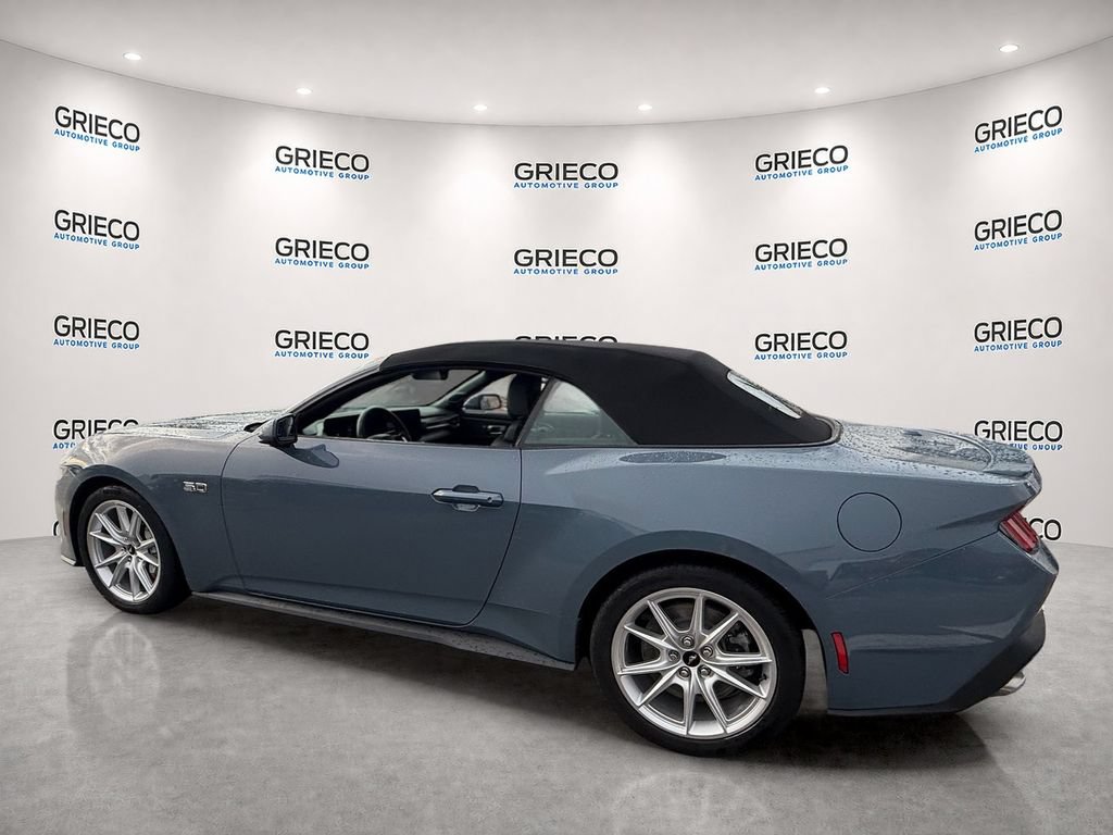 Certified 2025 Ford Mustang GT Premium RWD image 5