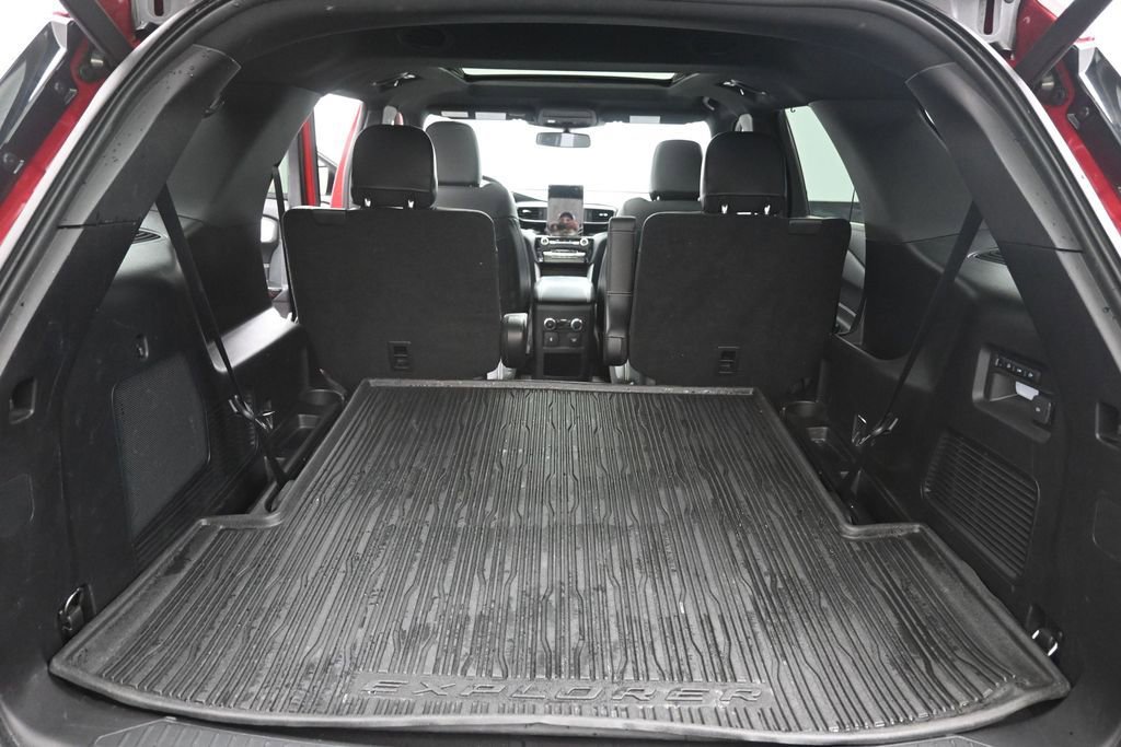 Certified 2021 Ford Explorer ST w/ Equipment Group 401A AWD/4WD image 23