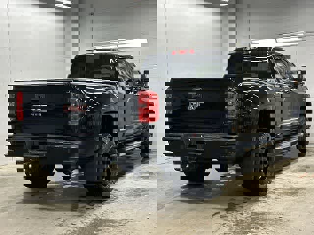 Used 2019 GMC Sierra 3500 Denali image 5