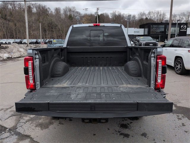 Certified 2024 Ford F350 Lariat w/ Chrome Package image 17