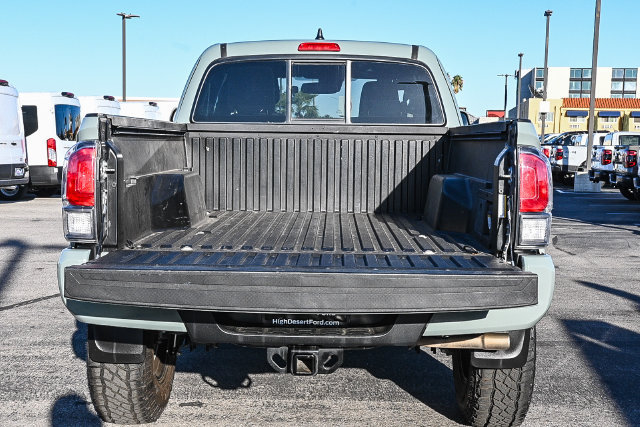Used 2022 Toyota Tacoma TRD Sport w/ TRD Premium Sport Package RWD image 30