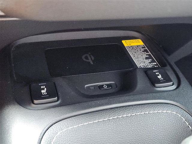Used 2025 Toyota Corolla XSE FWD image 19