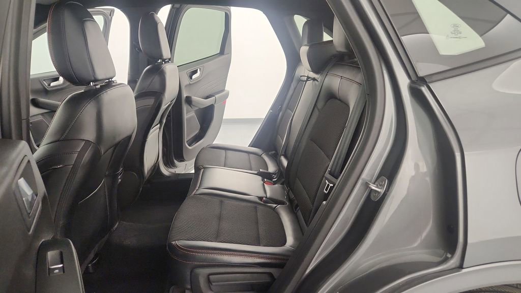 Certified 2023 Ford Escape ST-Line w/ Tech Pack #1 image 29