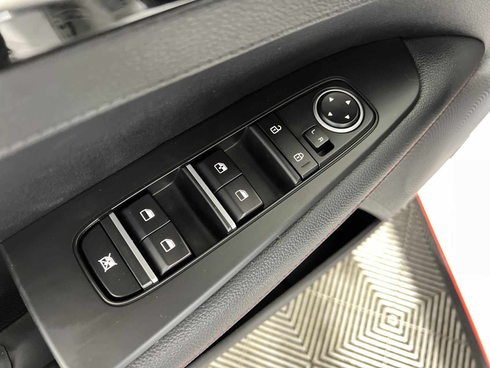 Used 2024 Kia Forte GT FWD image 15
