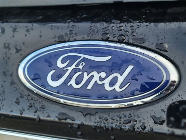 Certified 2023 Ford Explorer XLT w/ Equipment Group 202A image 5