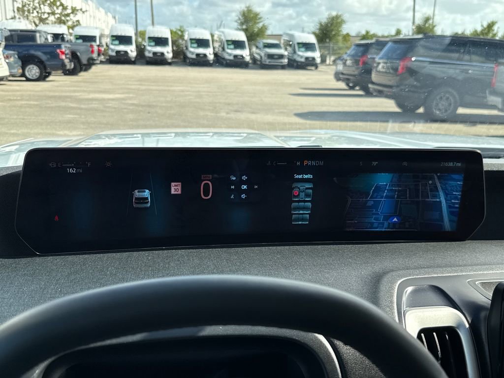 Certified 2025 Ford Expedition Active image 17