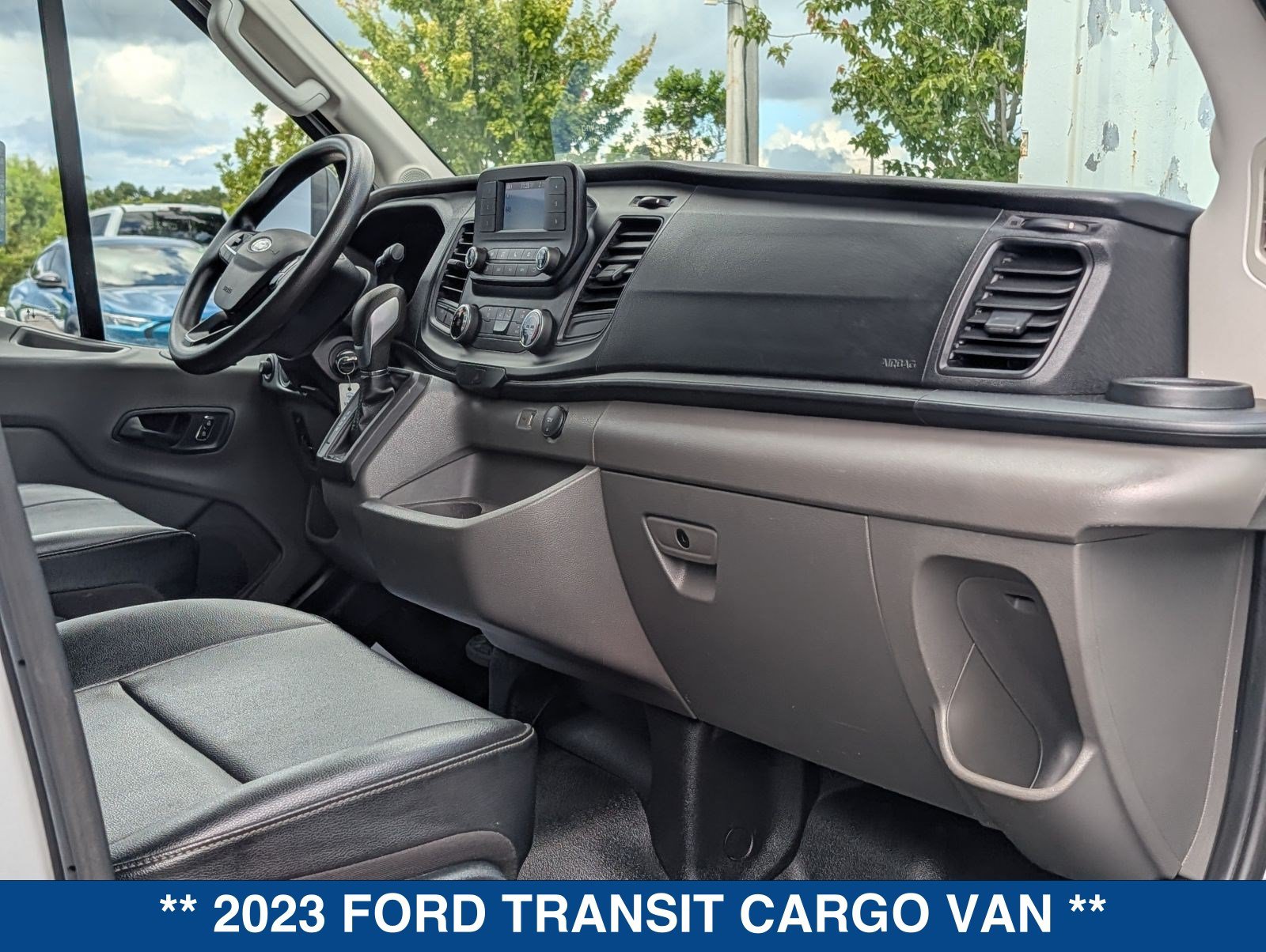 Certified 2023 Ford Transit 250 Medium Roof RWD image 18