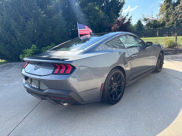 Certified 2024 Ford Mustang Coupe RWD image 7