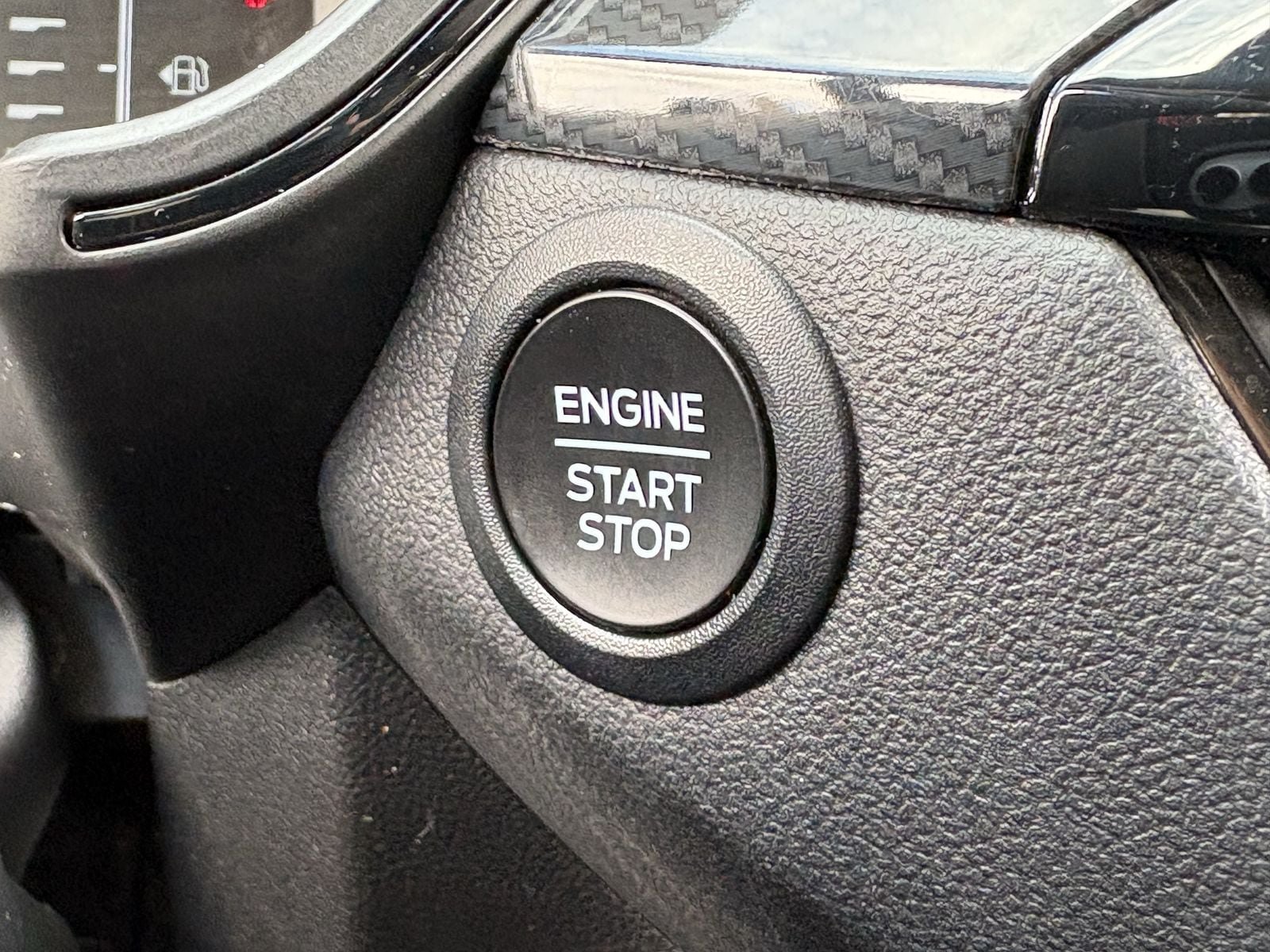 Certified 2024 Ford Escape ST-Line AWD/4WD image 33