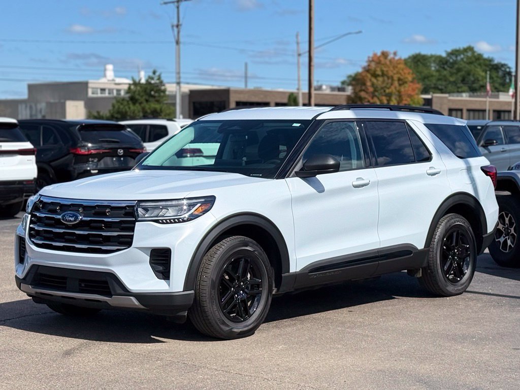 Certified 2026 Ford Explorer Active AWD/4WD image 40