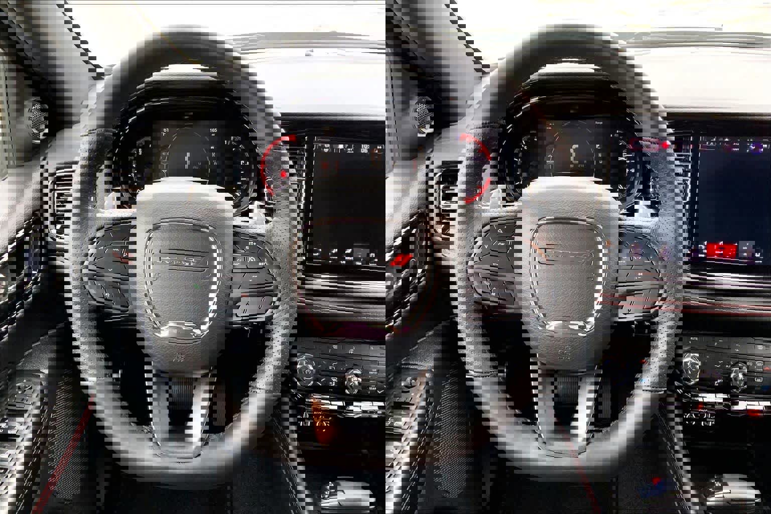 Used 2025 Dodge Durango GT w/ Blacktop Package image 7