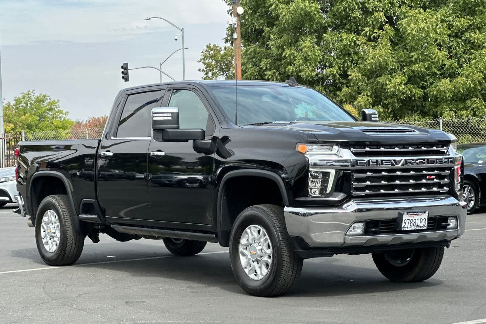 Used 2023 Chevrolet Silverado 2500 LTZ w/ LTZ Convenience Package image 7